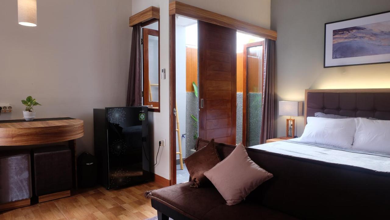 Embe Pitoe Syariah Gejayan Mitra Reddoorz Hotel Pakualaman Exterior photo